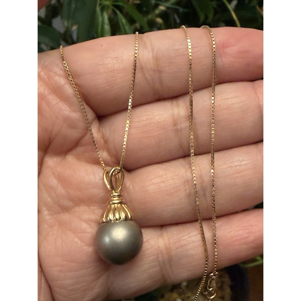 14KT Yellow Gold Cultured Pearl Pendant W/ Box Chain 19"